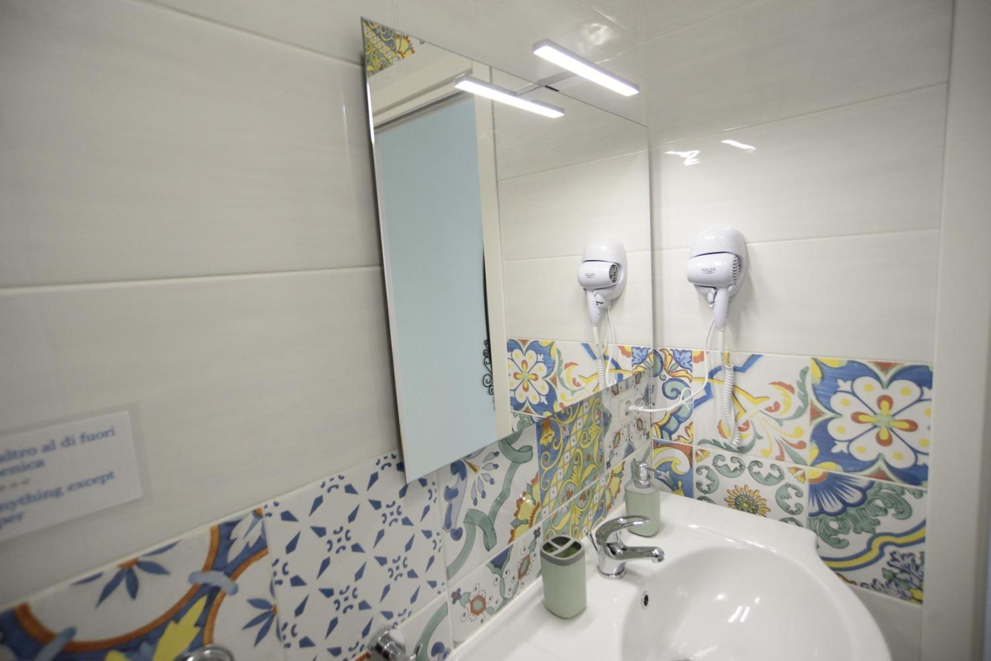 נאפולי Malusi B&B מראה חיצוני תמונה
