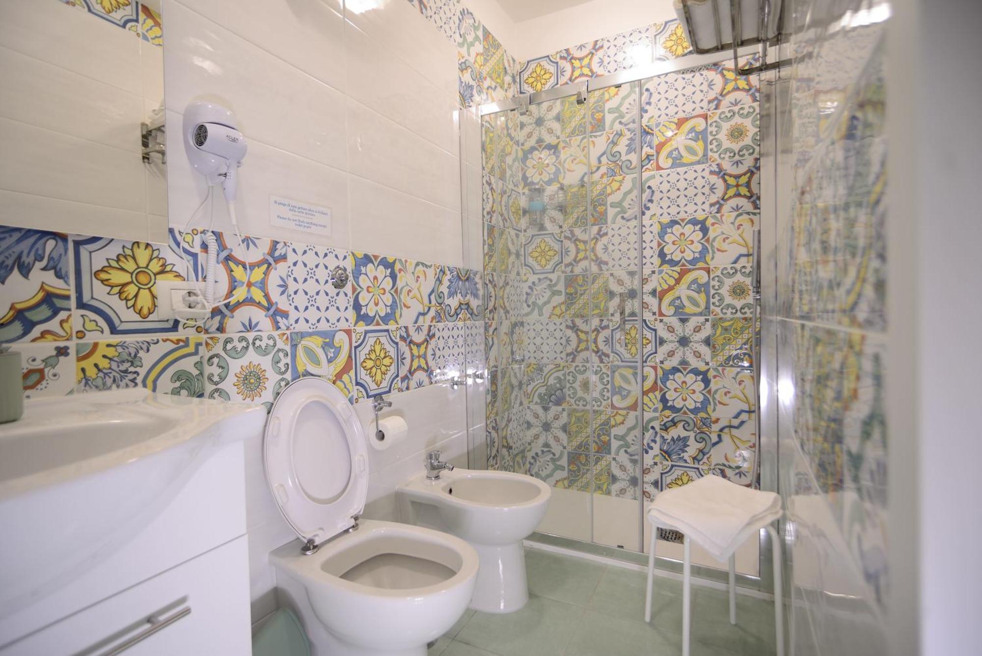 נאפולי Malusi B&B מראה חיצוני תמונה